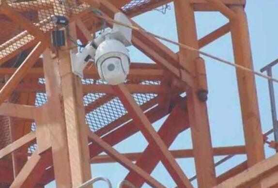 監(jiān)控系統(tǒng)安裝.jpg 監(jiān)控系統(tǒng)安裝.jpg